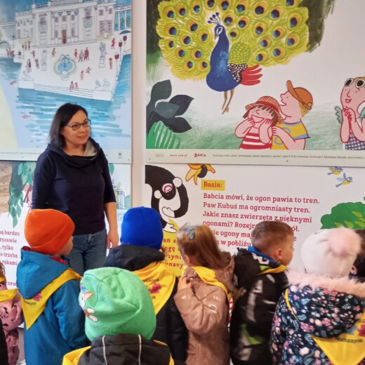 Wycieczka do biblioteki – Pszczółki