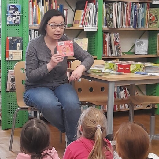 Wiewiórki w Bibliotece Publicznej w Nadarzynie
