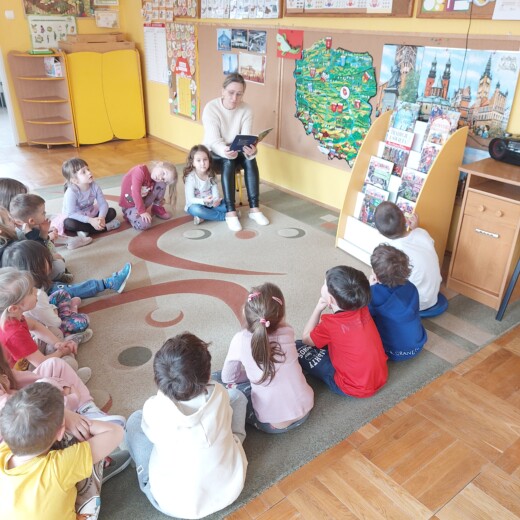 Pszczółki – Piękna Nasza Polska Cała – projekt edukacyjny