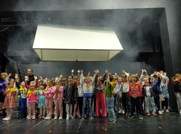 Starszaki w Teatrze Lalka
