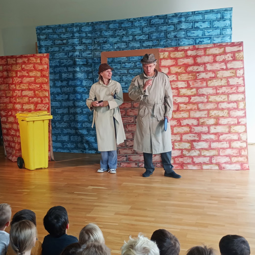 Teatr Dobrego Serca ”Zagubieni przyjaciele”.