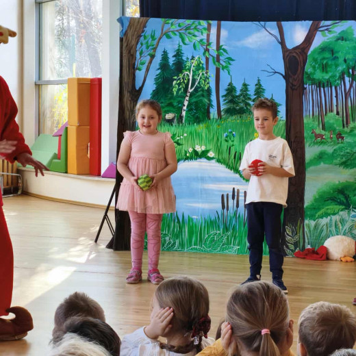 Teatrzyk „O skrzacie, Kasi i gąsce”