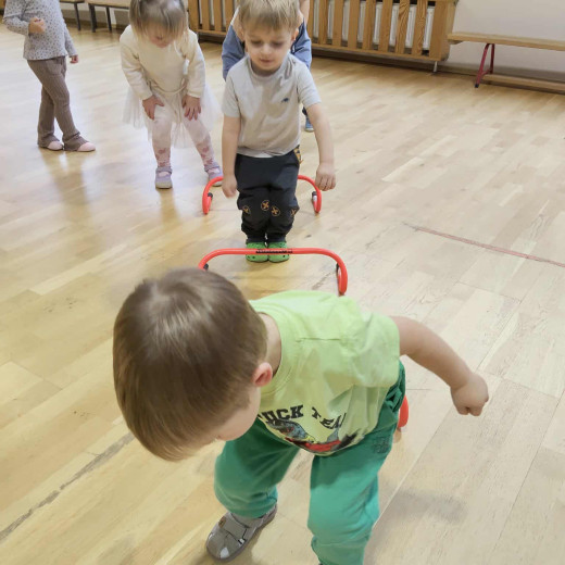 Zajęcia sportowe z tatą ekspertem – Biedronki