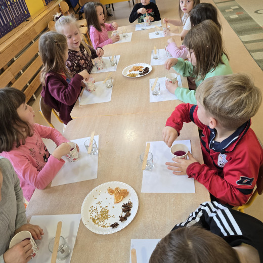 Pszczoły robią świece zapachowe