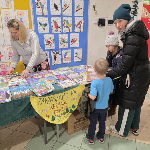 Zimowy kiermasz książek