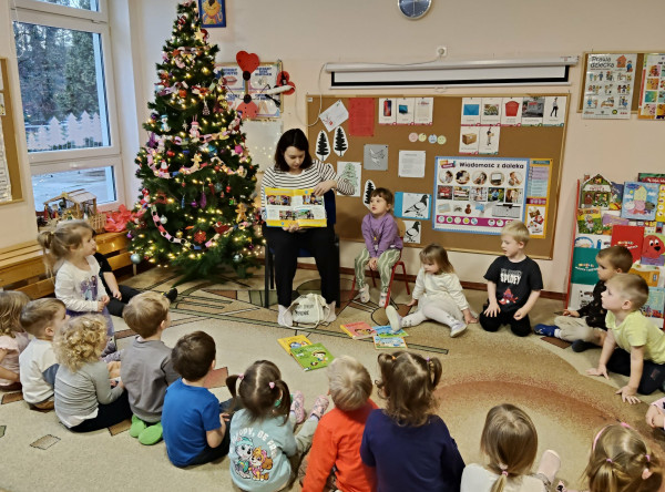 Mama Julki i Igi w odwiedzinach u Biedronek