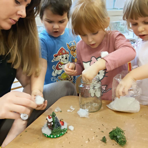 Śnieżne kule Biedronek