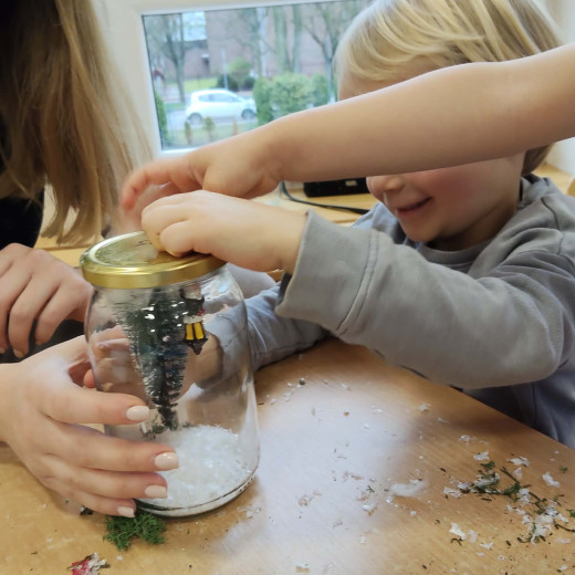 Śnieżne kule Biedronek