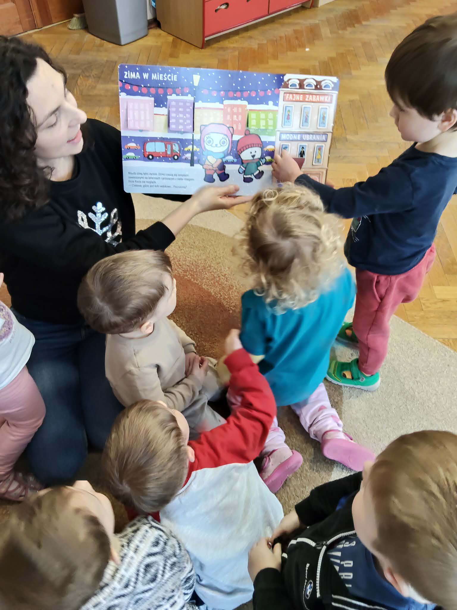 Czytający Rodzic – tata Adasia i mama Amelki – Biedronki