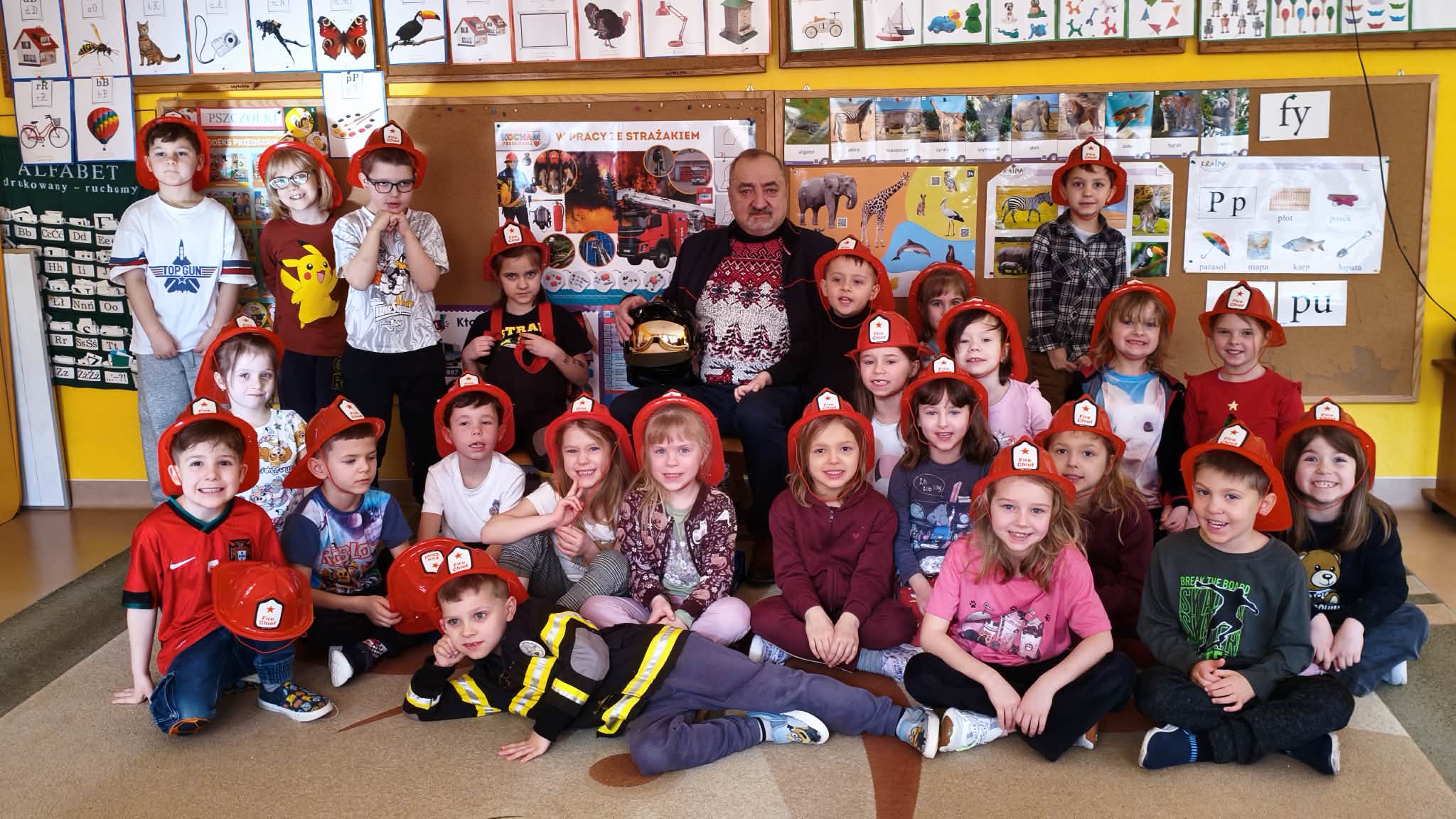 Dziadek strażak-Pszczółki