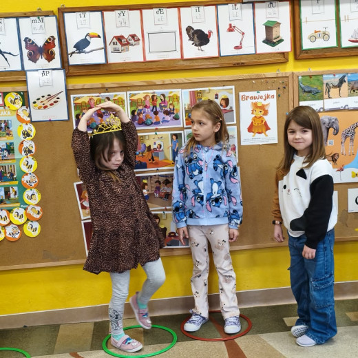 Brawojka z wyspy Dumy- Pszczółki