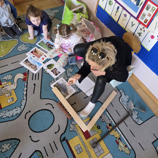 Wiewiórki poznają zawód architekta