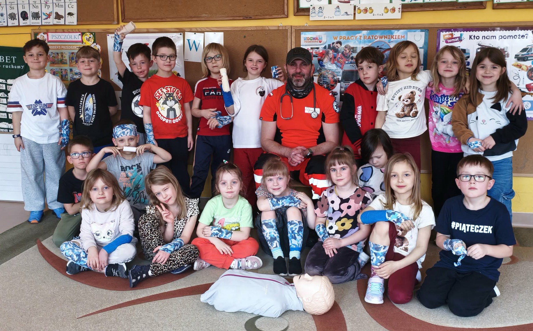 Rodzic ekspert-ratownik medyczny. Pszczółki