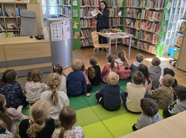 Wiewiórki w Bibliotece Gminy Nadarzyn