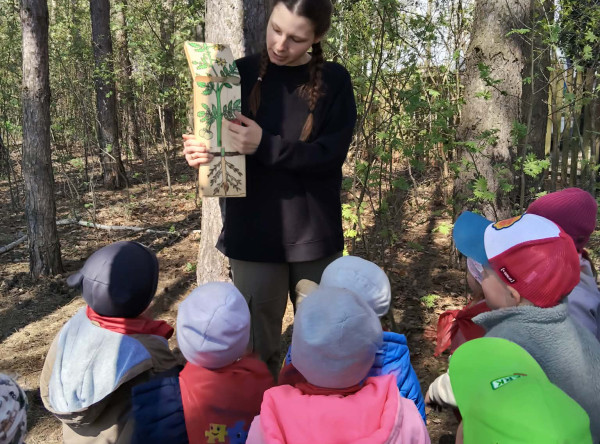 „Natura wzywa” – Biedronki i Żabki