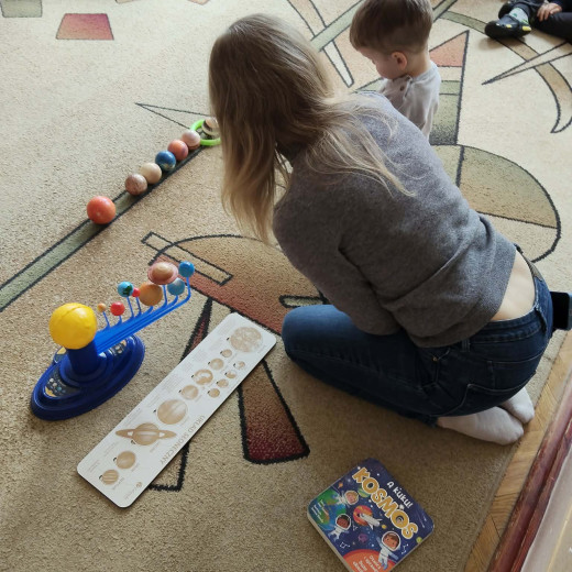 Czytający Rodzic – mama Pawełka, Biedronki