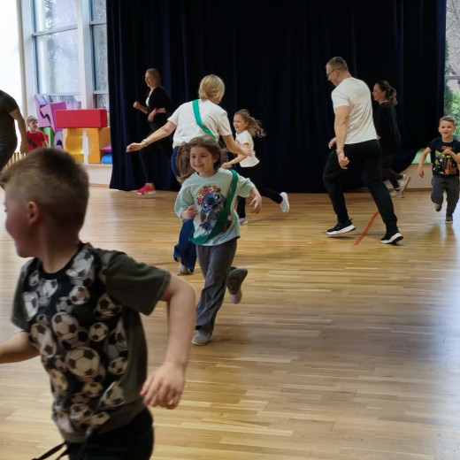 Ruch to zdrowie – warsztaty z Rodzicami w Pszczołach