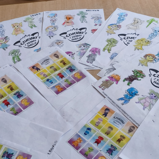 Projekt „Czuciaki z Krainy Emocji” zrealizowany- Pszczółki