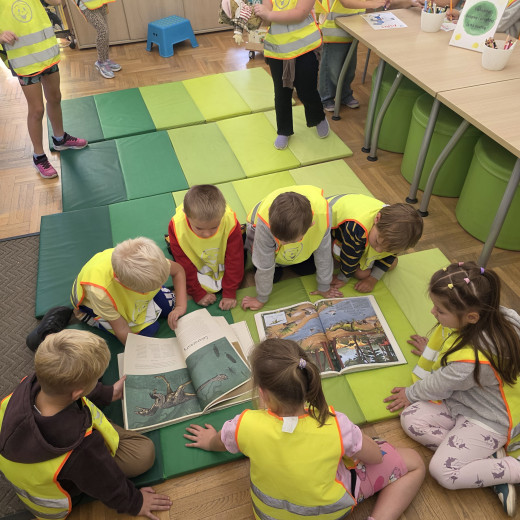 Kropkowe szaleństwo w naszym przedszkolu! Relacja z Dnia Kroki