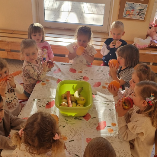 Małe rączki, wielkie smaki! Warsztaty witaminowe w Biedronkach!