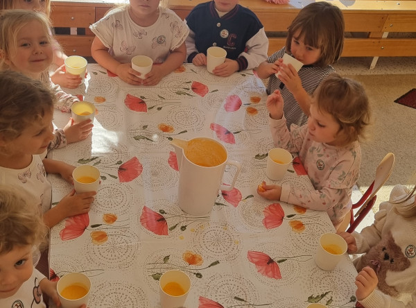 Małe rączki, wielkie smaki! Warsztaty witaminowe w Biedronkach!